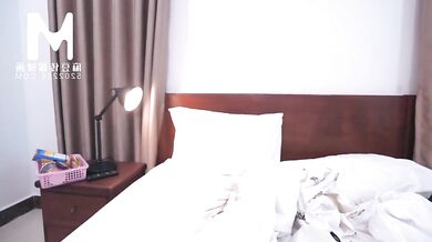 【国产】麻豆传媒作品肉体游戏机免费观看